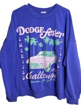 Vintage Dodge Challenger "Dodge Fever" Sweatshirt Purple
